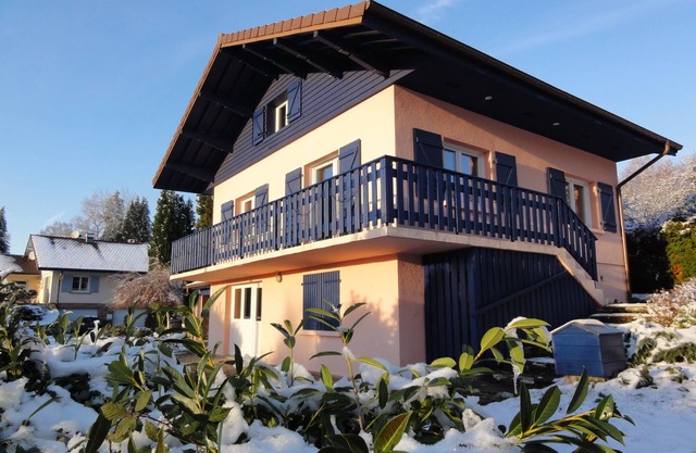 Chalet 9 People -102m² - 4 Ch - SPA -SAUNA - BABY FOOT -PING PONG - WIFI -