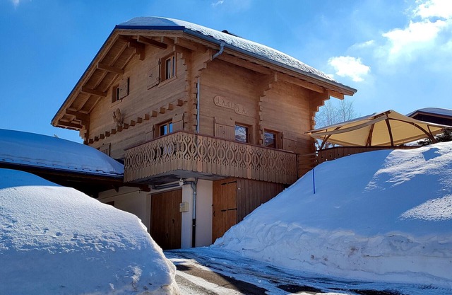 Chalet 'Aiglon' con vistas a la montaña, terraza privada y Wi-Fi