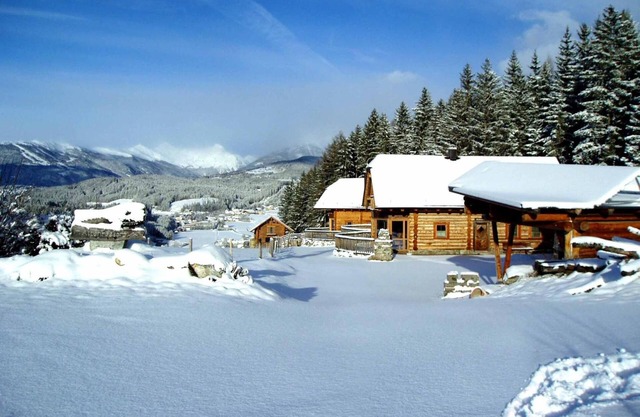 Chalet 'Alpenchalets Weissenbacher-Fuchsbau' con vistas a la montaña, terraza y Wi-Fi