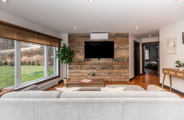 Chalet au Boisé – Nature, Comfort, and Relaxation in Saint-Côme