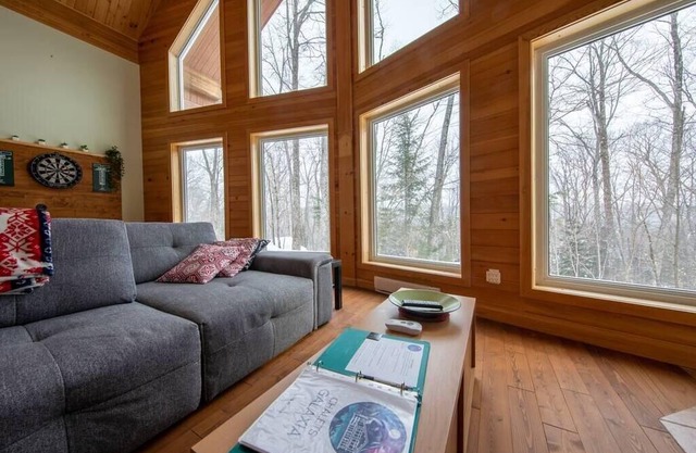 Chalet Ayur- SPA- ACCÈS Lac Chapleau💧