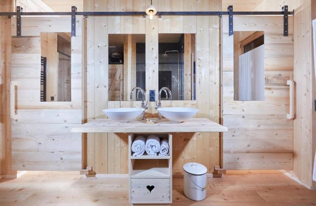 Chalet 'Blasla Olben 3-4P 3' con vistas a la montaña, terraza compartida y Wi-Fi