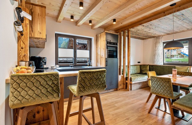 Chalet "Blosegghof Waldblick" con vistas a la montaña, terraza privada y Wi-Fi
