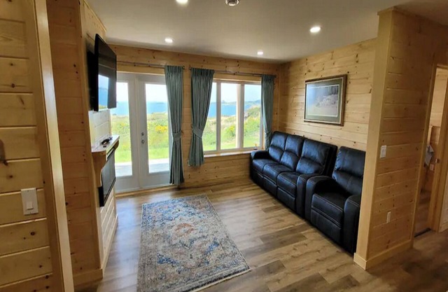 Chalet By The Sea