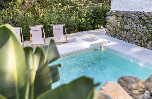 Chalet 'Casa Om' con vistas a la montaña, piscina privada y Wi-Fi