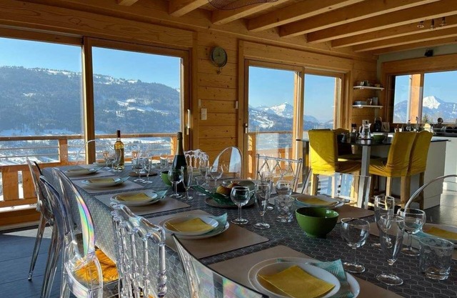 Chalet Célestine con sauna e vista su tutta la valle