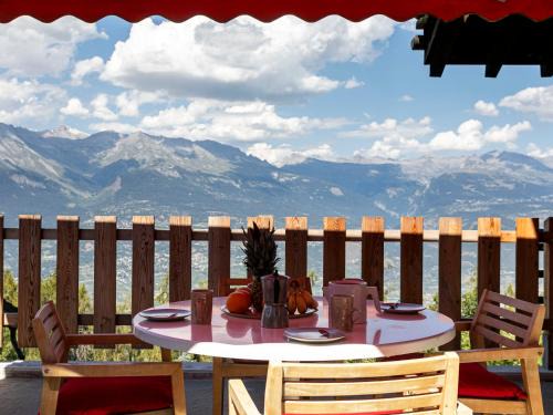Chalet Chalet Mayens by Interhome