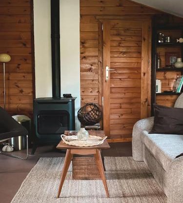 Chalet en bord d'étang