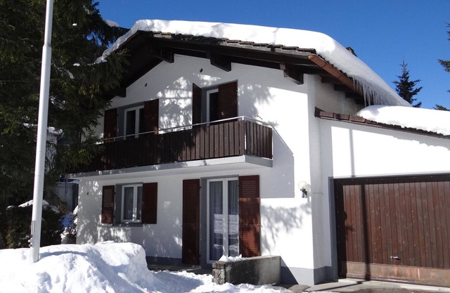 Chalet Eien by Interhome