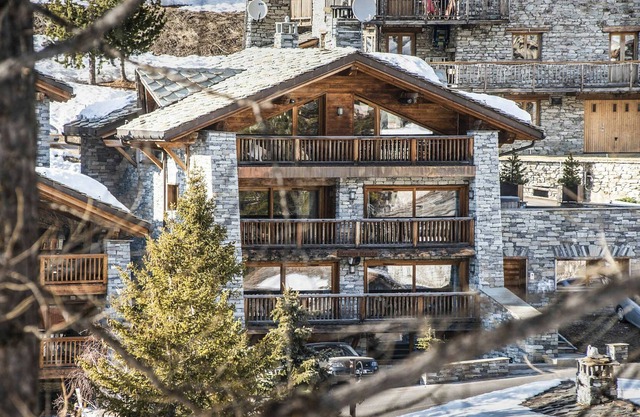 Chalet Estelle - Five Bedroom Chalet, Sleeps 14