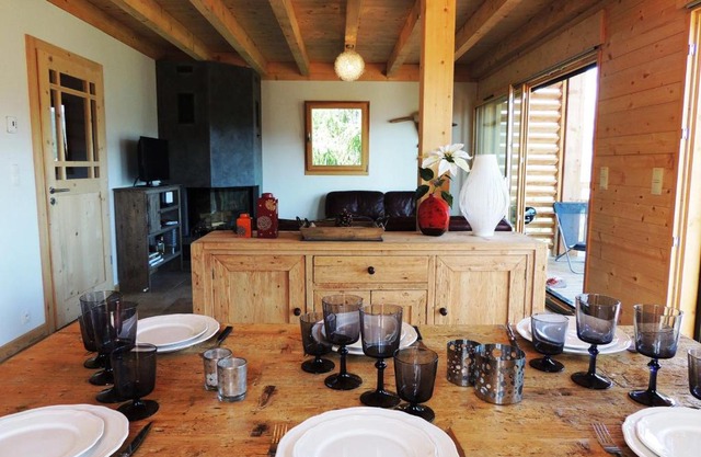 Chalet familial aux Gets avec cheminée et terrasse panoramique - FR-1-598-15