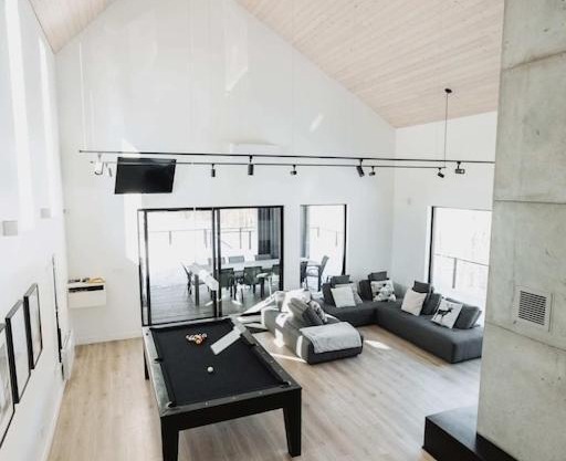 Chalet Flodhaus- Bord Rivière St-Maurice (navigable)/SPA/SAUNA - Chalets Galaxia