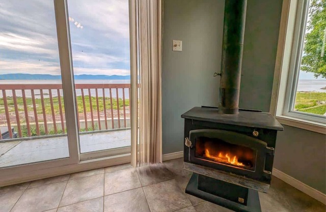 Chalet for 7 people - Waterfront | Spa | Fireplace |