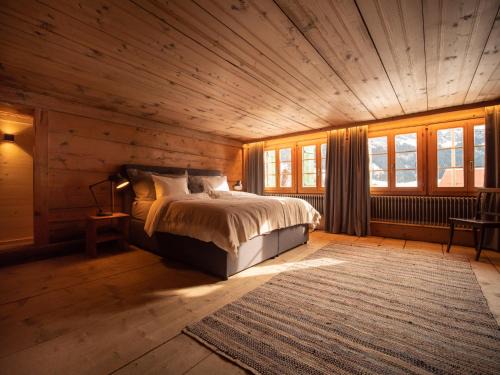 Chalet Glacier