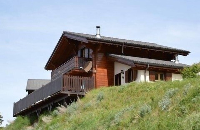 CHALET HIRONDELLE MASE DOS PASOS DE NAX MONT NOBLE Y THYON-des400euros / semana