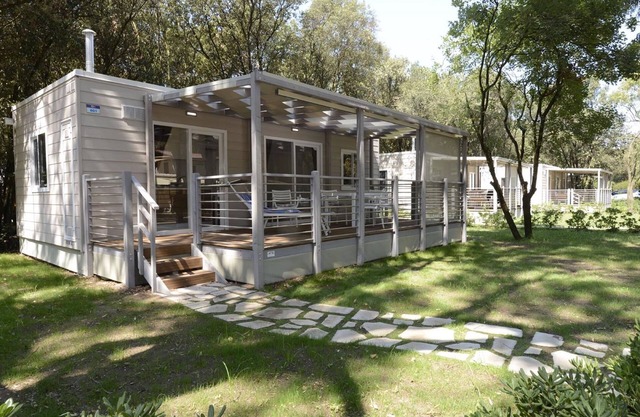 Chalet en Baia Domizia con Playa Privada