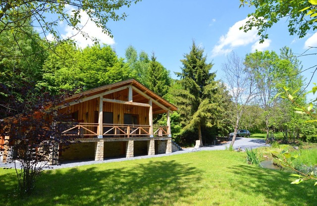 Chalet en Arville con piscina