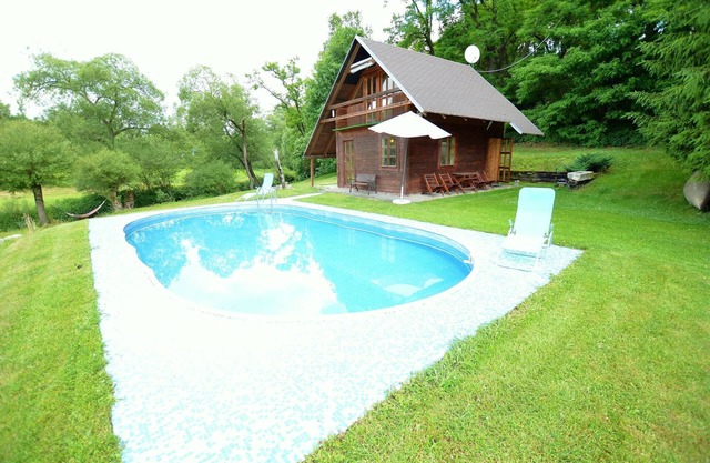 Chalet en Bechyne con Piscina Privada