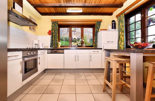 Chalet acogedor en Vielsalm con sauna