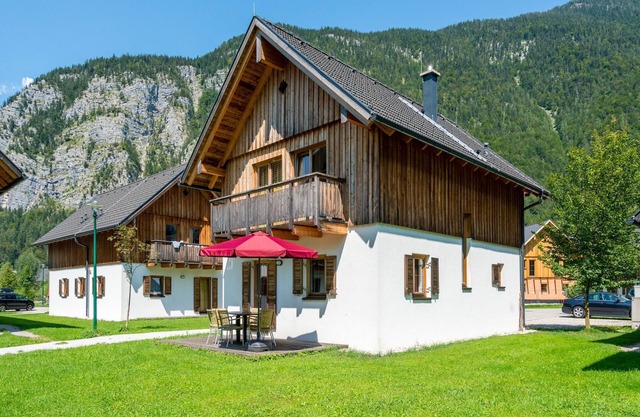 Precioso Chalet en Obertraun con Jardín