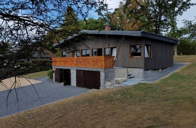 Chalet en Rochefort con Jardín BBQ
