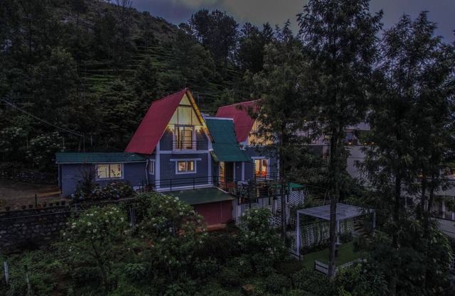 Chalet In Tea Gardens