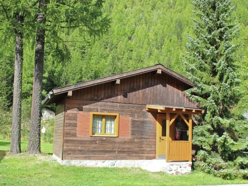 Chalet in Valais near Ski Lift & Saas Valley