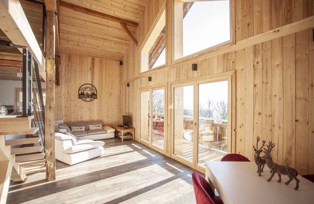 Chalet 'L'Échappée Des Rêves' con vistas a la montaña, terraza privada y Wi-Fi