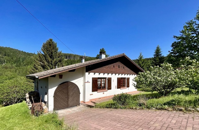 Chalet L'Ecureuil, classified 3 * in the heart of nature