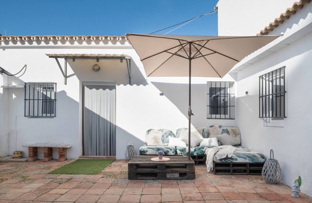 Chalet 'La Acequia' con terraza compartida