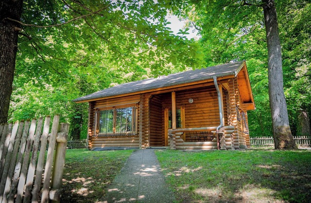 Chalet "Le Châtaignier" right in the center of Amnéville and its leisure center.