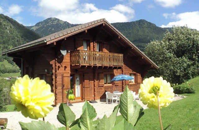 Chalet 'Le Darbon 3 Étoiles' con vistas a la montaña, jardín privado y Wi-Fi