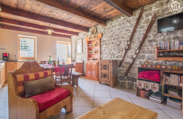 Chalet 'Le Lagopede' con vistas a la montaña y Wi-Fi
