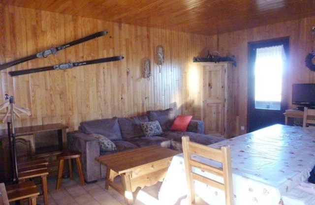 Chalet lumineux à Arette - 15 pers, équipements complets, idéale familles et groupes. - FR-1-602-41