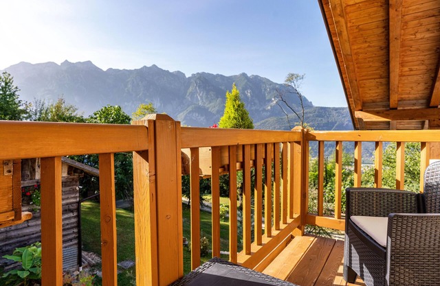 Chalet 'Maso Gigi' con vistas a la montaña, jardín privado y Wi-Fi