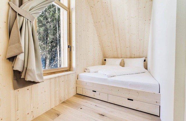 Chalet 'Mitteregge' con vistas a la montaña, jardín compartido y Wi-Fi