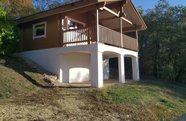 Chalet Mon Désir ( Region Midi Pyrenees / Occitania / Lot / Cahors)