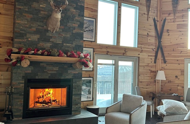 Chalet MoNARCH NewLuxury 3bd 3 bath