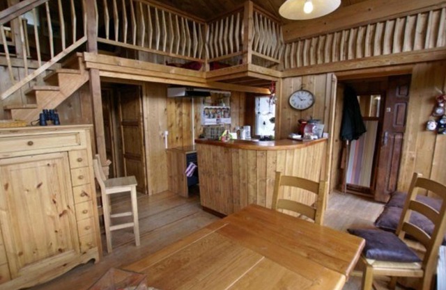 Chalet montagnard calme proche ski, cheminée, 10 pers - FR-1-165A-20