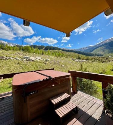 CHALET MOUNTAIN