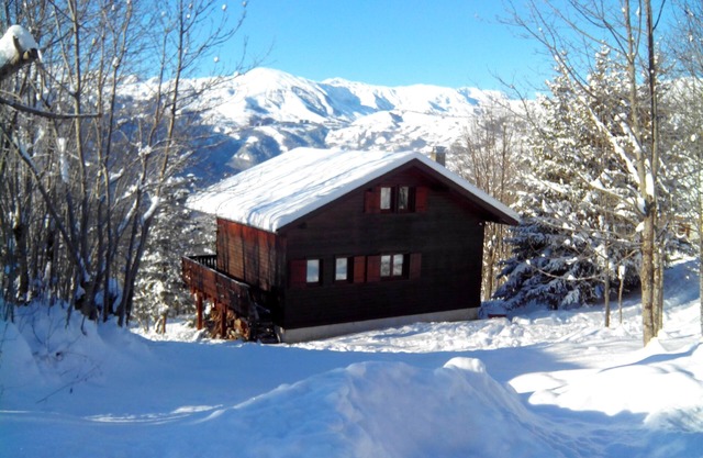 Chalet cerca de las pistas, con impresionantes vistas a las agujas de Arves