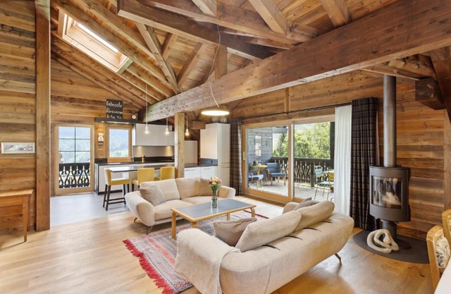 Chalet Reine by Mrs Miggins