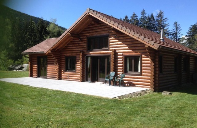 Chalet Roody Rondin à Rochesson, Chaleureuse et Authentic Chalet en Rondin