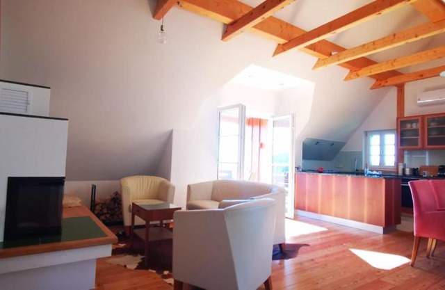 Chalet-Südsteiermark - traumhafte Aussicht, Infinity Pool, Privatsphäre, Klima und de-luxe Ausstattung