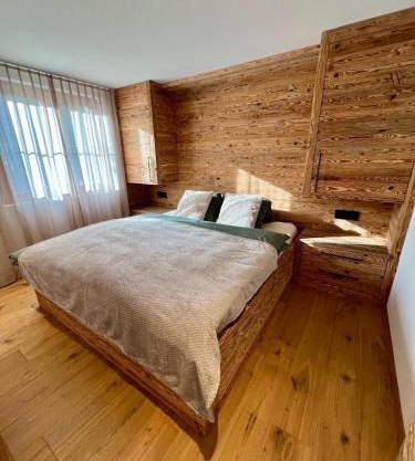 Chalet Spatz Garden near Oeschinen Lake
