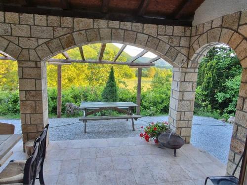 Chalet St John