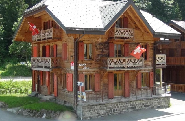 Chalet Suisse Bed and Breakfast