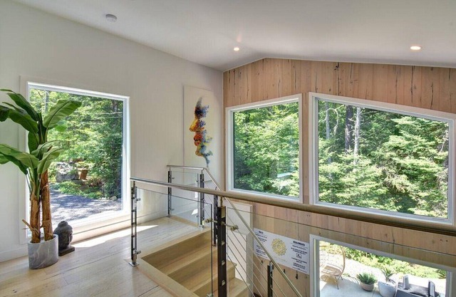 Chalet Taiga with a Hot Tub in Tremblant Nord