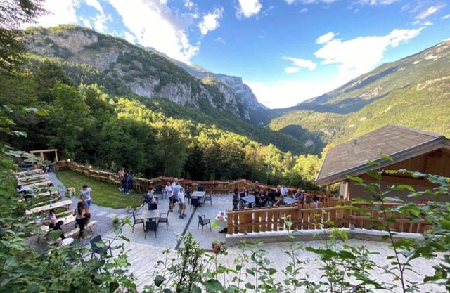Chalet Torcel rent a room