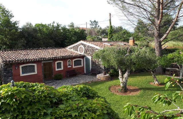 Chalet "Villa Vecchio" with Mountain View, Private Pool & Wi-Fi